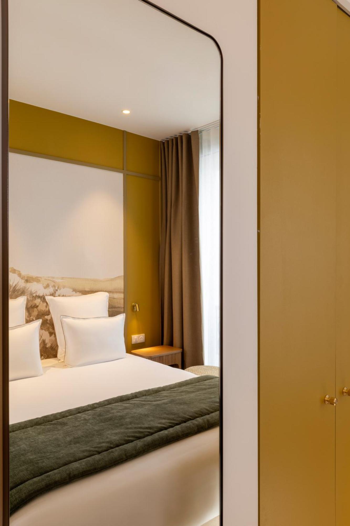 Hotel Le Cardinal باريس المظهر الخارجي الصورة
