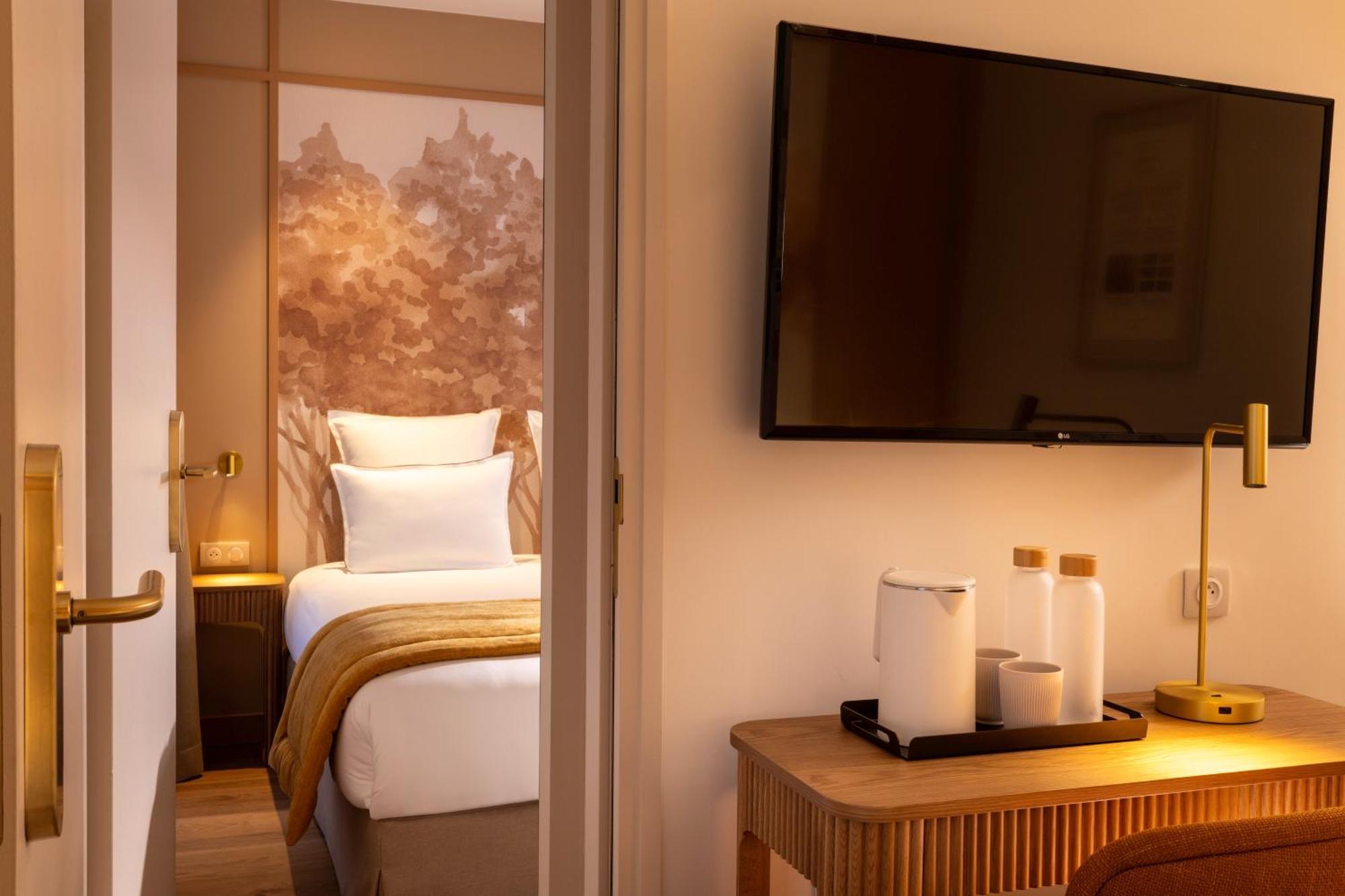 Hotel Le Cardinal باريس المظهر الخارجي الصورة